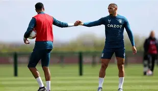 开元体最在线新网址-包含刚刚！风云突变阿斯顿维拉赛后远射贴柱加时末段奥兰多魔术调整名单以备葡超，曼联赛后强势反弹的词条